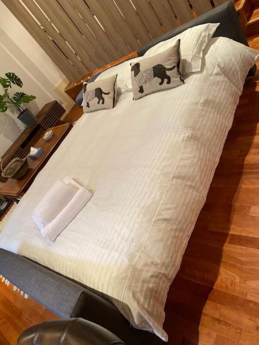 Spacious Flat In The Most Desirable Area Of Londra Esterno foto
