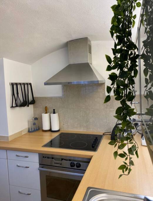 Spacious Flat In The Most Desirable Area Of Londra Esterno foto